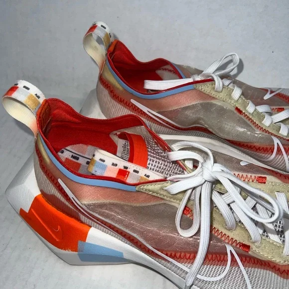 NIKE VISTA LITE SE Athletic Sneakers with Multicolor Design - Picture 4 of 14